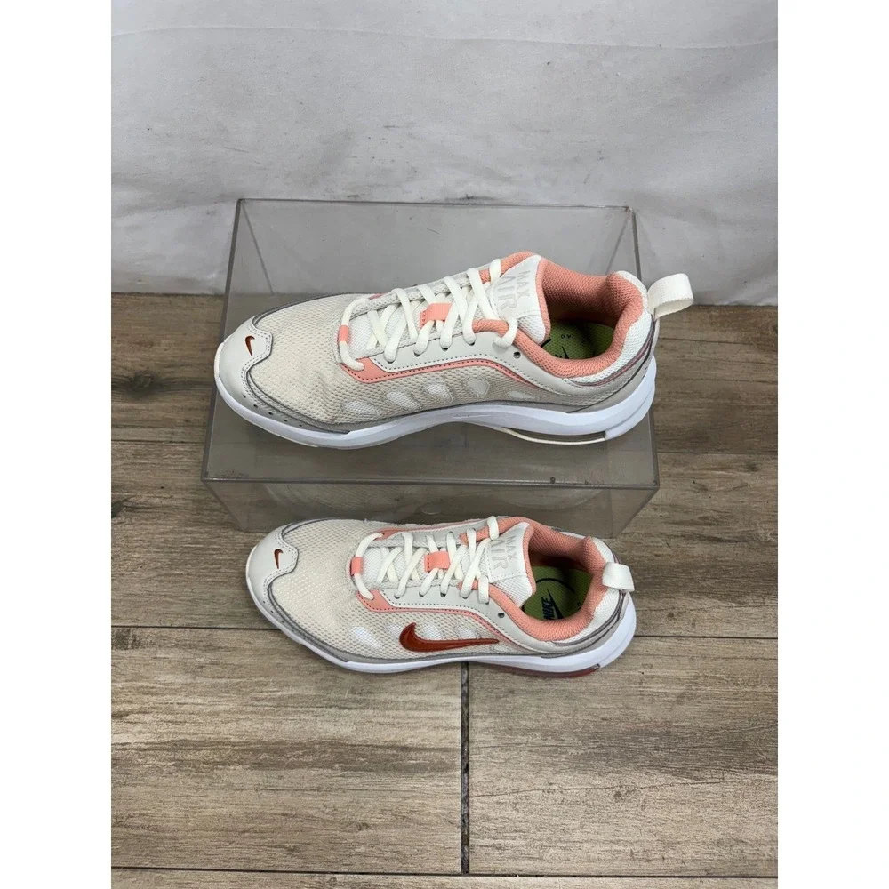 Nike Air Max Axis Sneakers Women's Size 7.5‎ Running Shoes CU4870-104